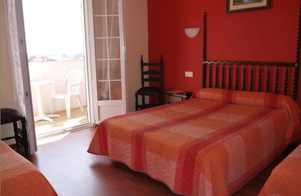Hotel Le Belvedere Saint-Cyprien Kültér fotó